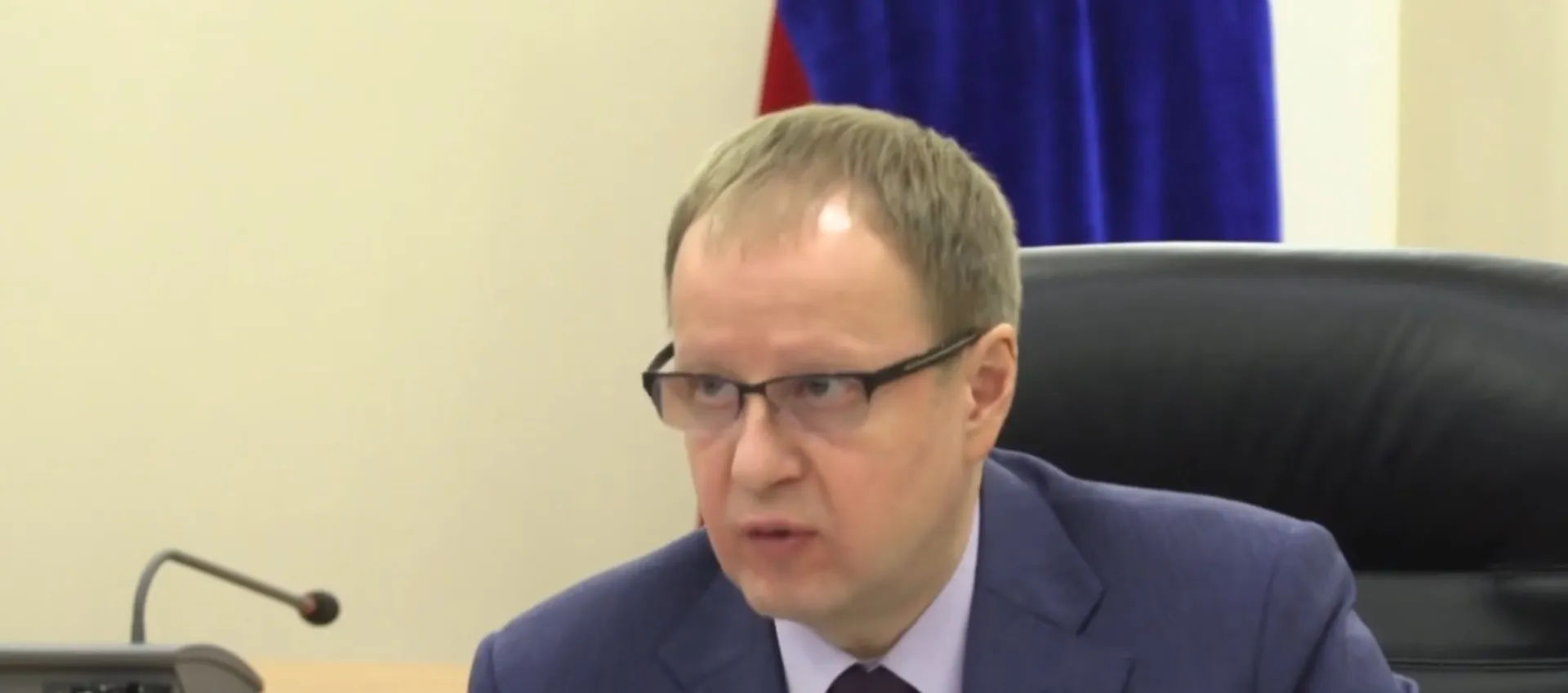 Виктор Томенко провёл оперативное совещание по устранению последствий урагана в Алтайском крае