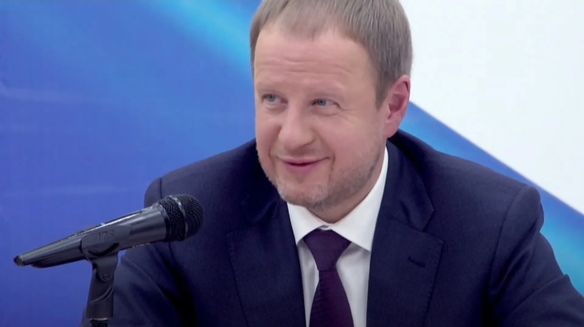 Губернатору Алтайского края исполнилось 52 года
