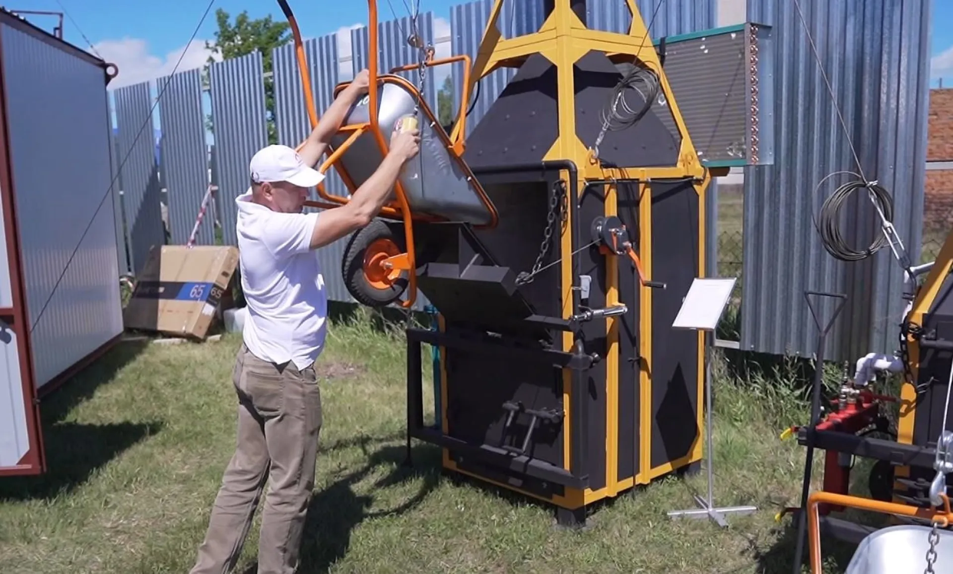 Печи-крематоры для уничтожения биологических и других видов отходов создаёт алтайская компания «Утилит Прогресс» Печи-крематоры для уничтожения биологических и других видов отходов создаёт алтайская компания «Утилит Прогресс»