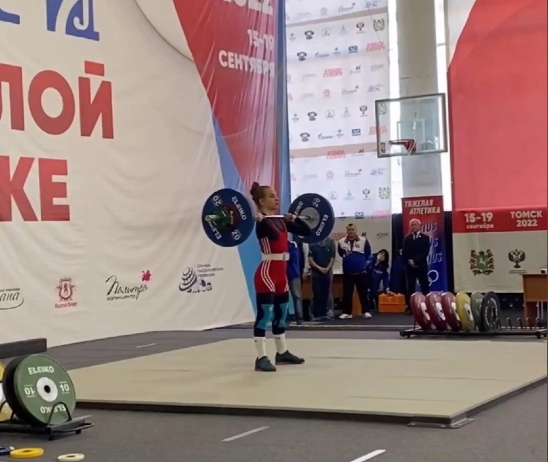 Барнаульская спортсменка стала первым мастером спорта по тяжелой атлетике среди женщин в Алтайском крае Барнаульская спортсменка стала первым мастером спорта по тяжелой атлетике среди женщин в Алтайском крае