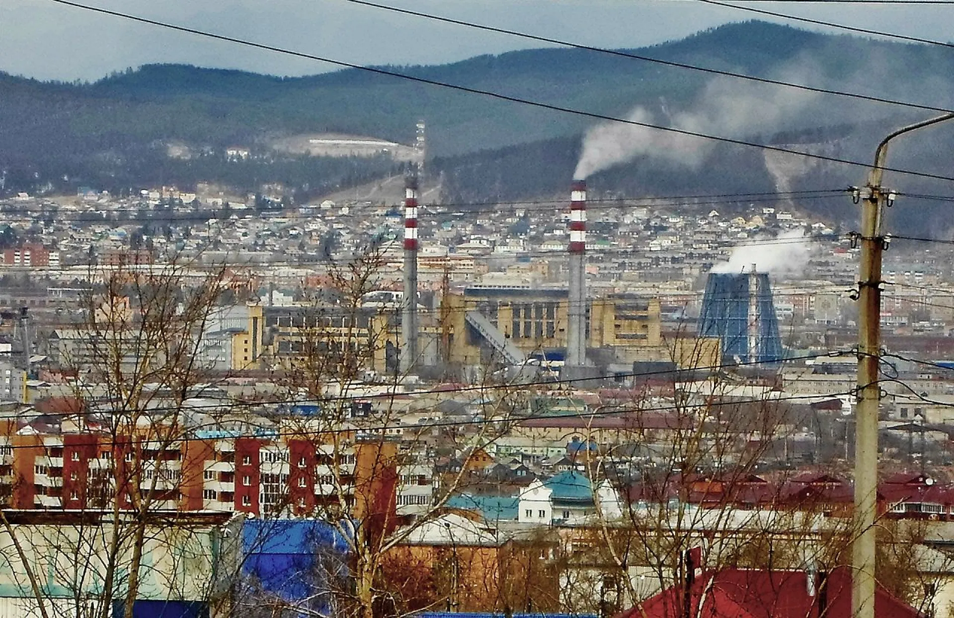В Улан-Удэ ввели режим ЧС из-за пожара на ТЭЦ-1