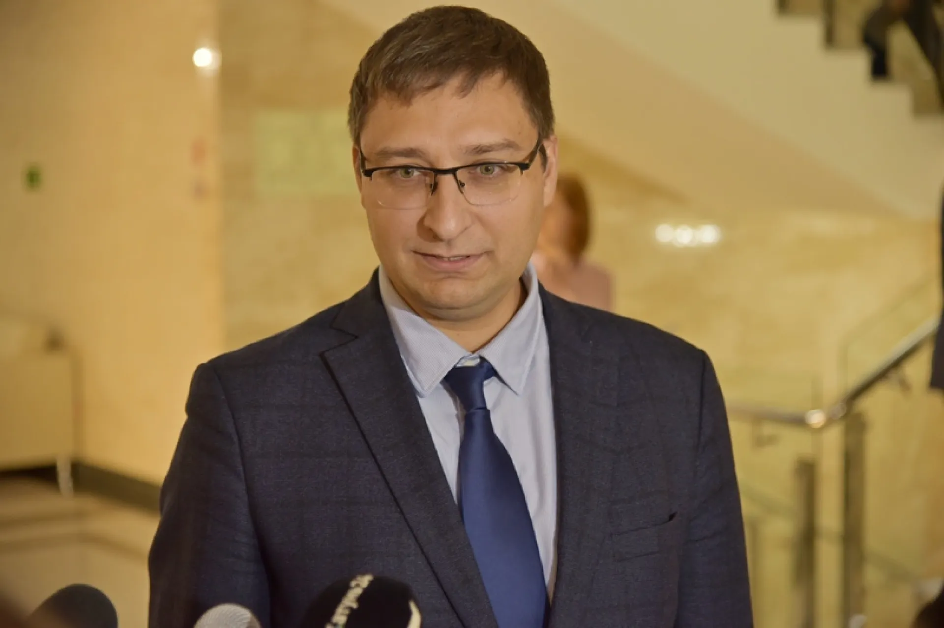 Депутаты АКЗС урегулировали вопрос формирования земельных участков под многоквартирными домами