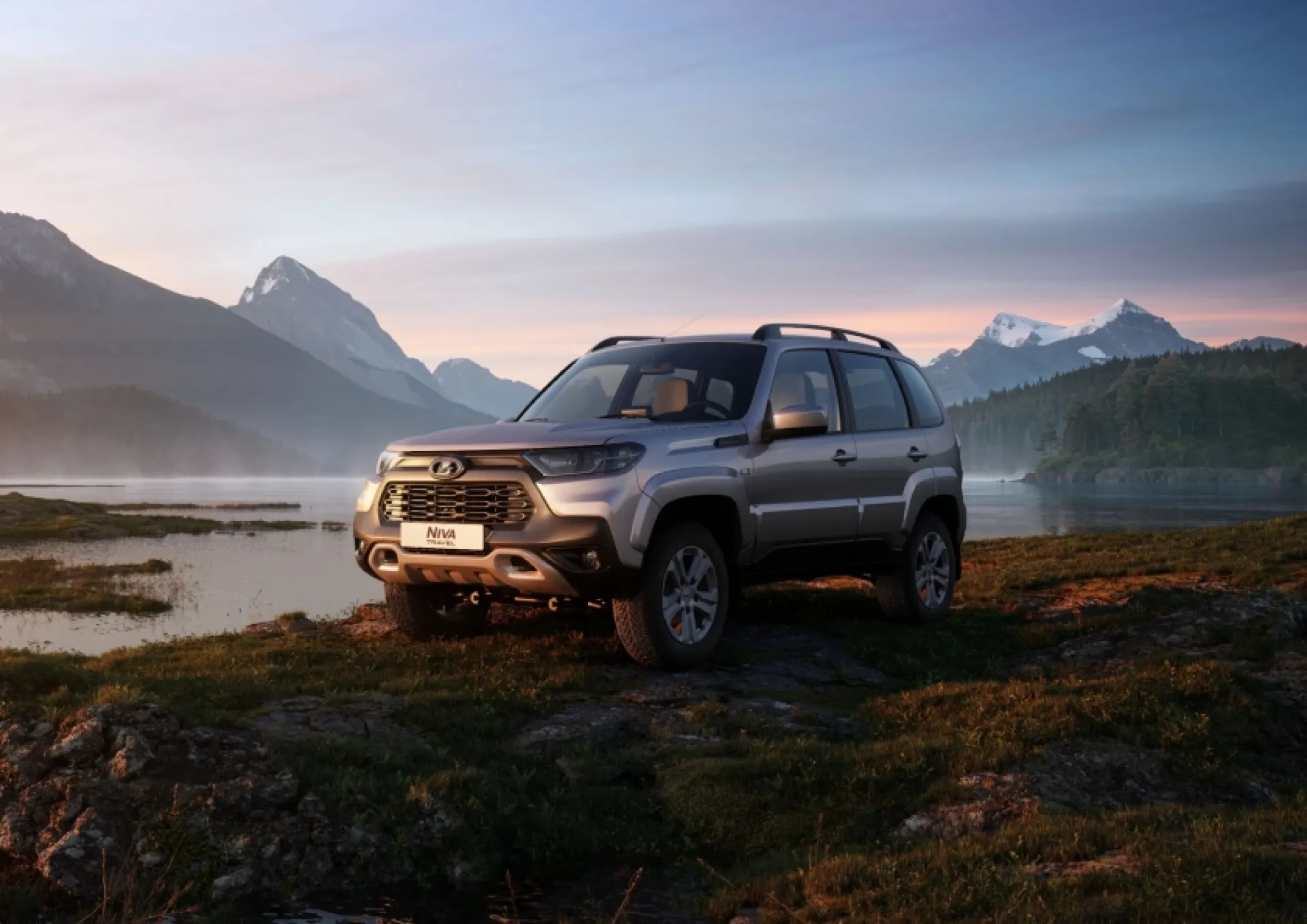 «АВТОВАЗ» начал продавать новые модели Lada Niva с кондиционером и подогревом передних сидений