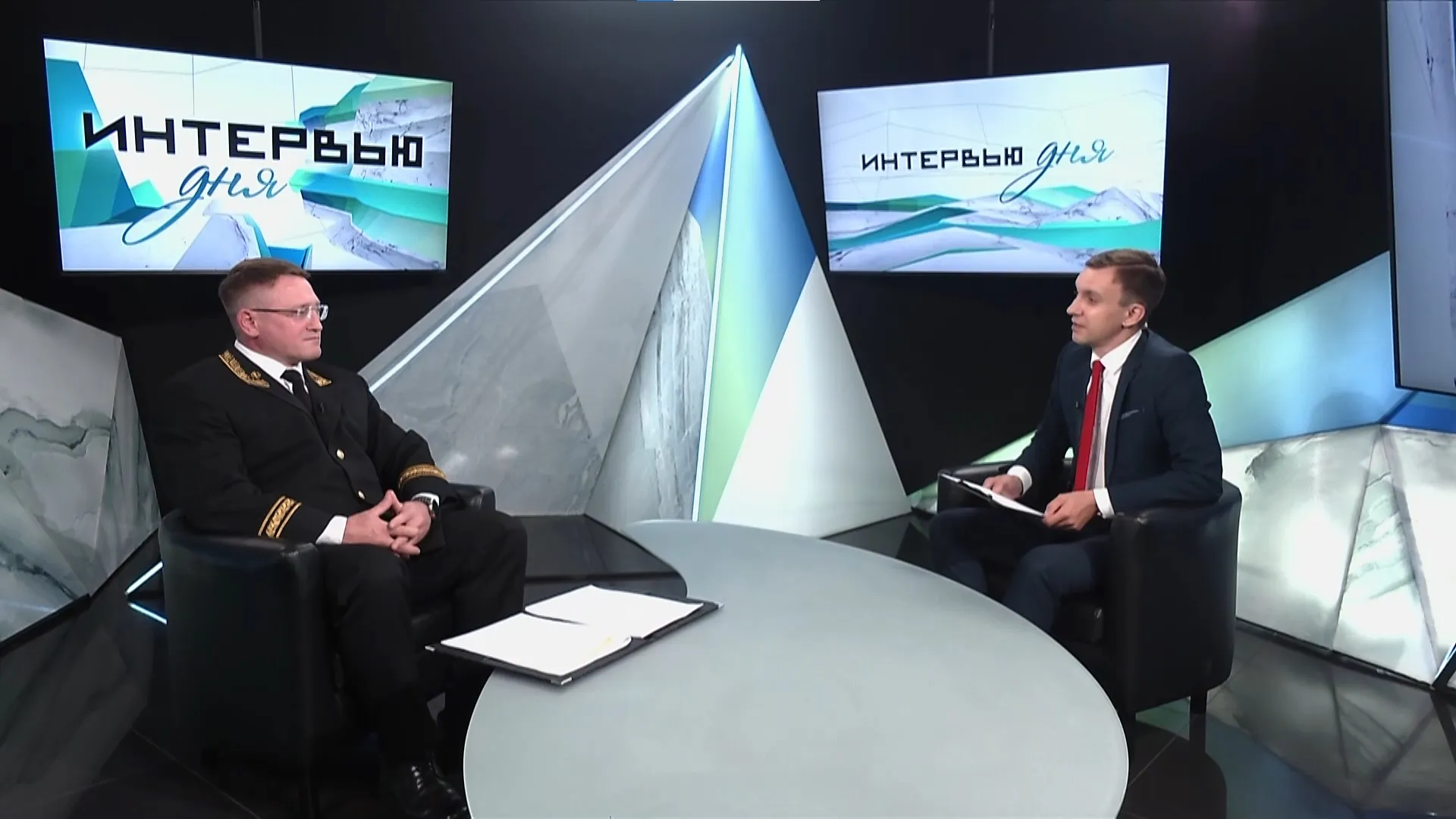 «Интервью дня»: председатель Алтайского краевого суда Эдуард Ермаков