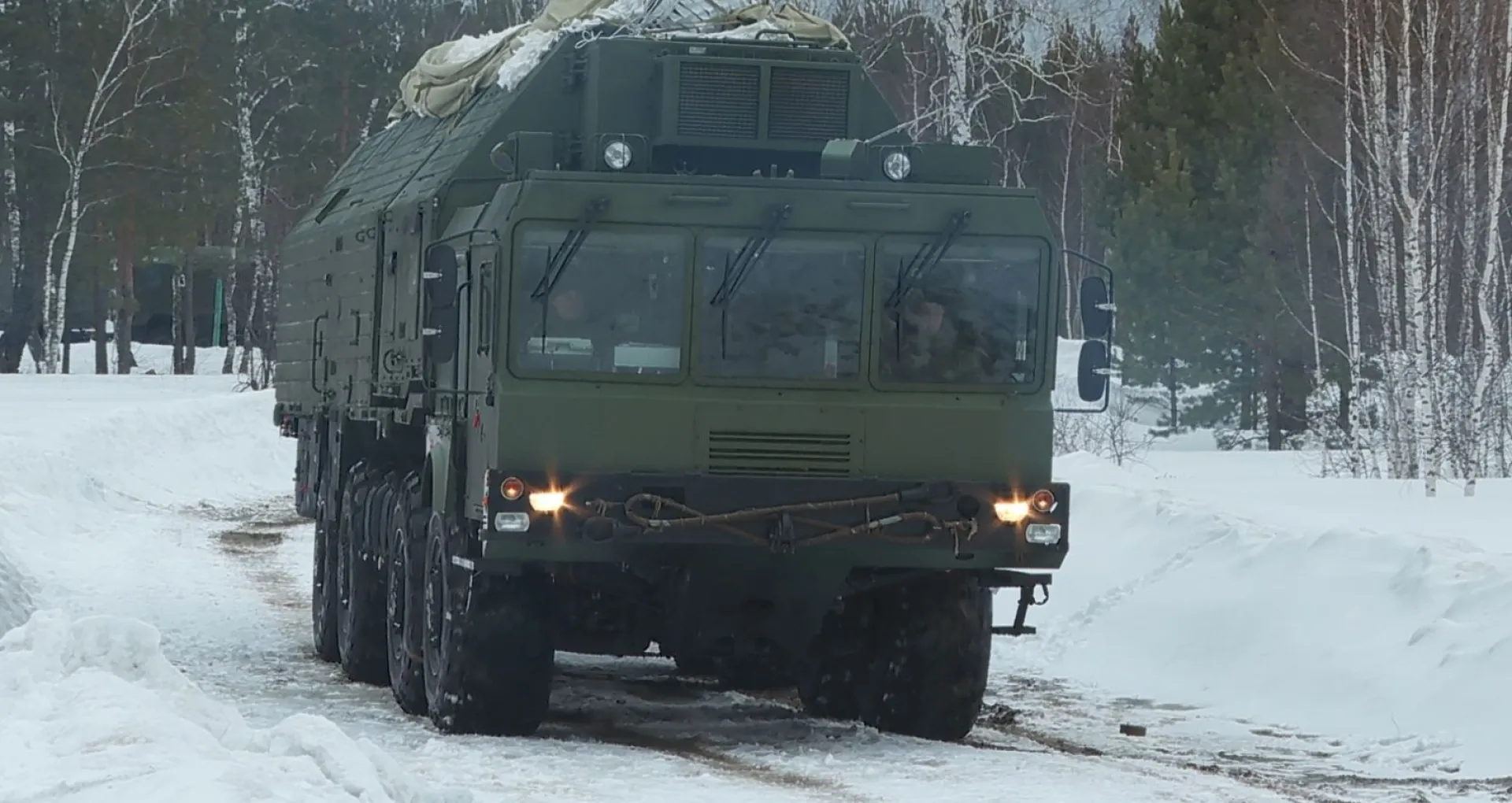 Дорогу из-за военных временно перекроют в Алтайском крае