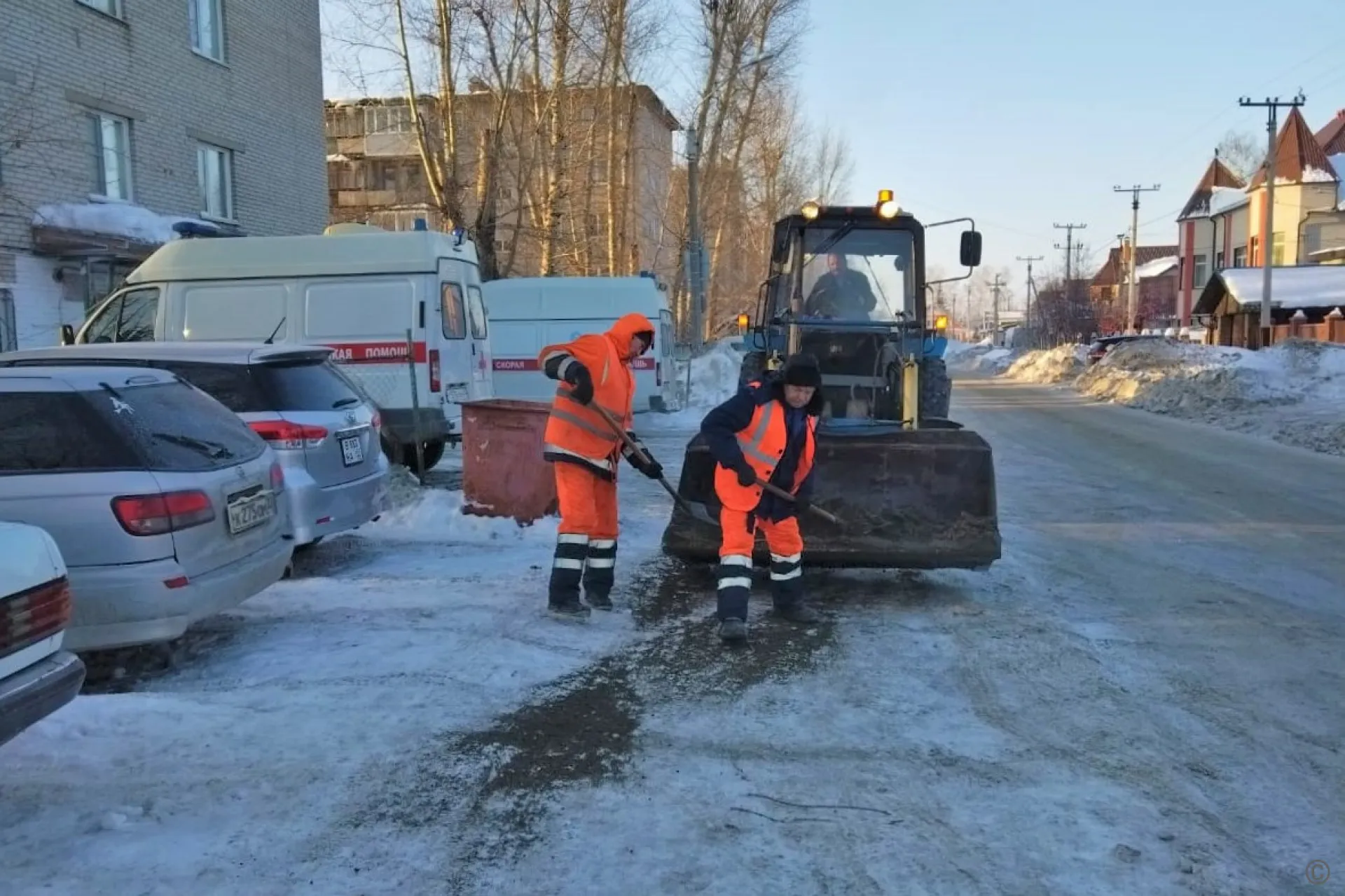 236 тонн песчано-соляной смеси израсходовали на посыпку дорог в Барнауле в ночь на 11 января 236 тонн песчано-соляной смеси израсходовали на посыпку дорог в Барнауле в ночь на 11 января