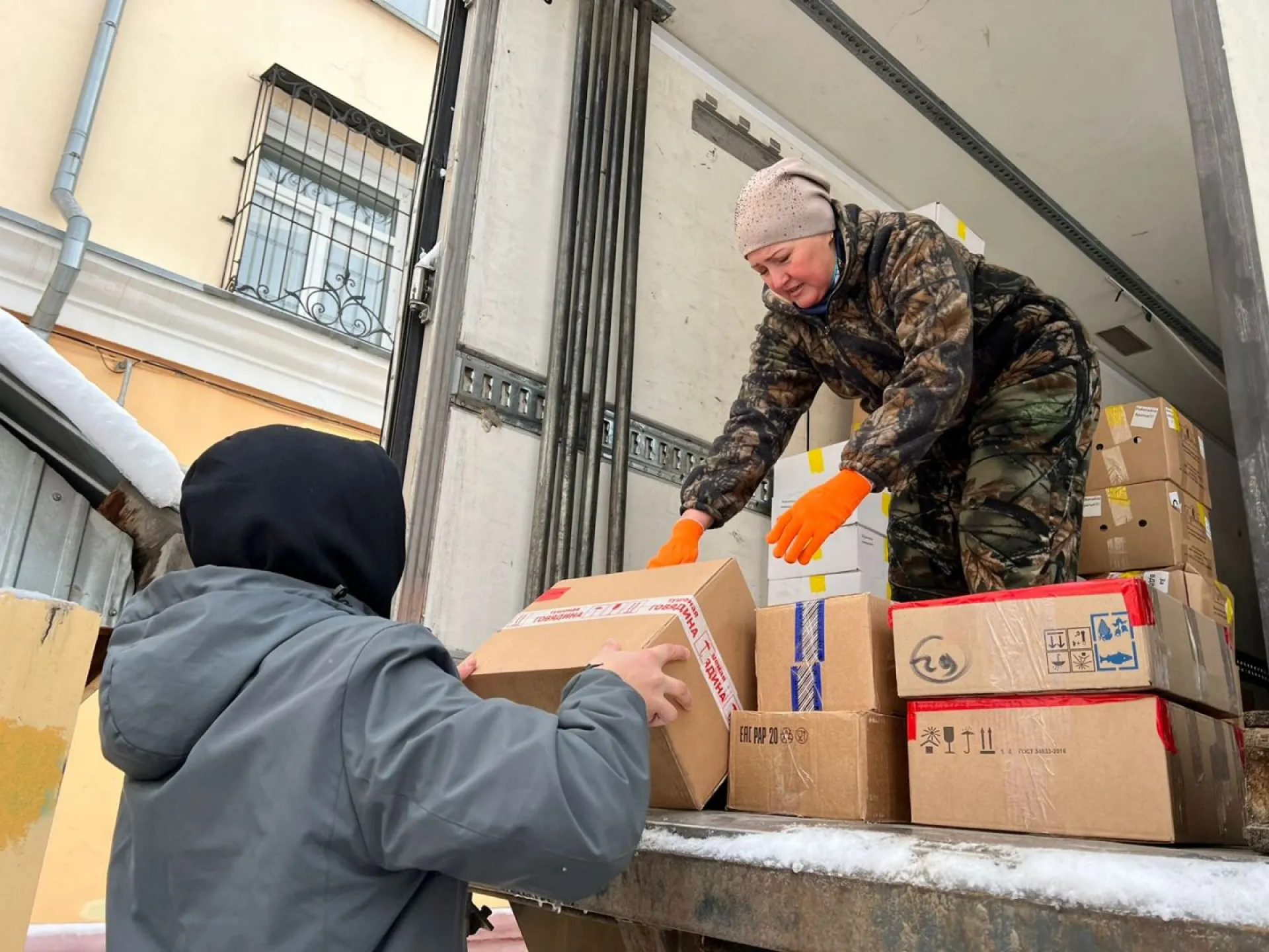 Гуманитарную помощь мобилизованным отправили от штаба Комитета семей воинов Отечества в Барнауле