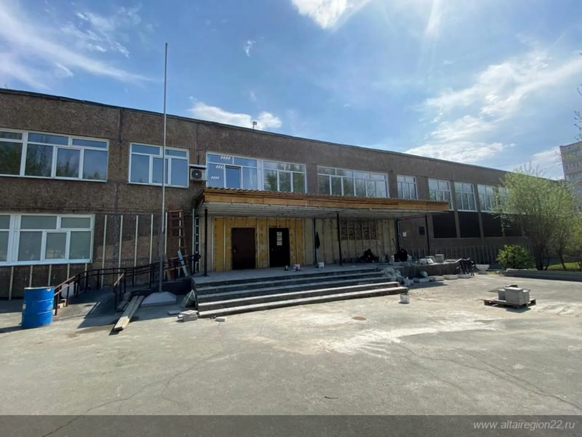 На ремонт лицея в Барнауле направят 75 миллионов рублей