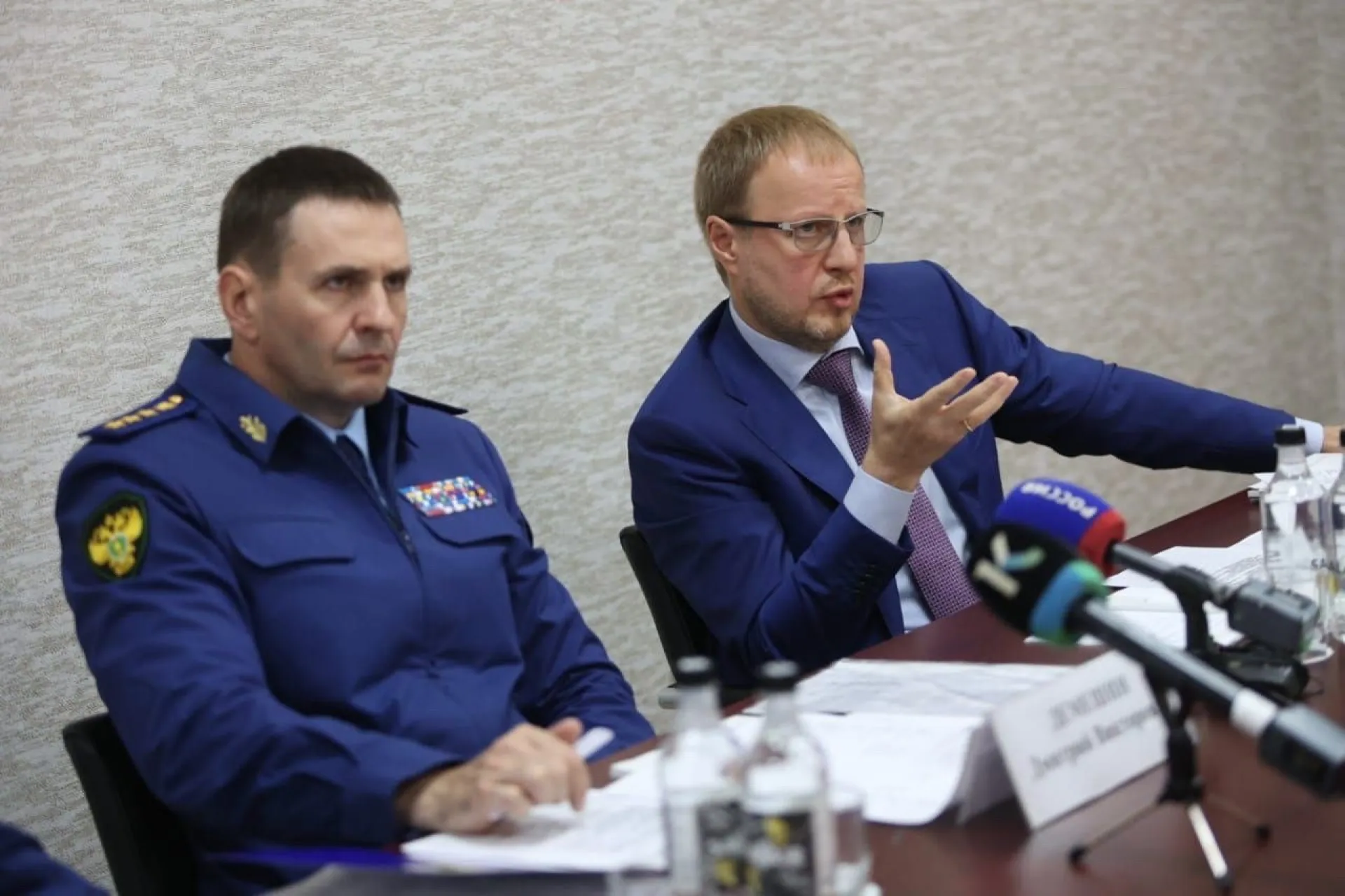Губернатор Алтайского края и заместитель генерального прокурора России провели личный приём граждан в Бийске
