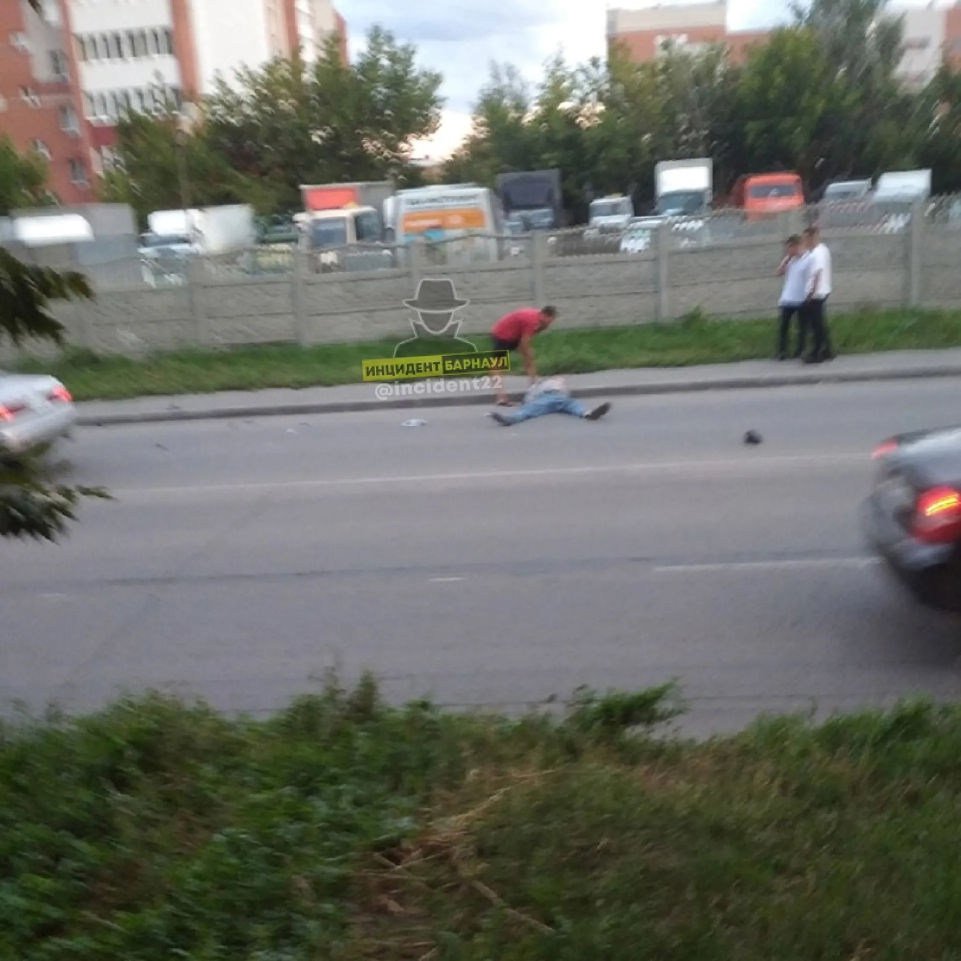 «Слетел ботинок»: пешехода сбили в Барнауле