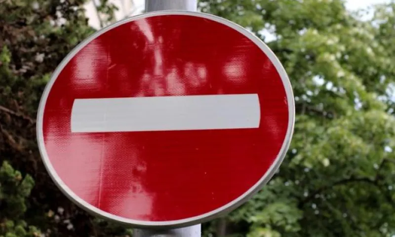 Въезд транспорта запретят на участке проезда в Барнауле