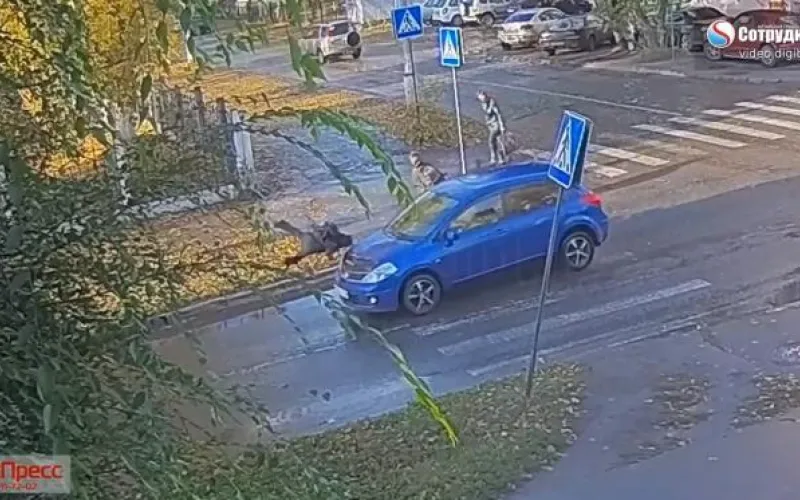 Школьника сбили на пешеходном переходе в Бийске