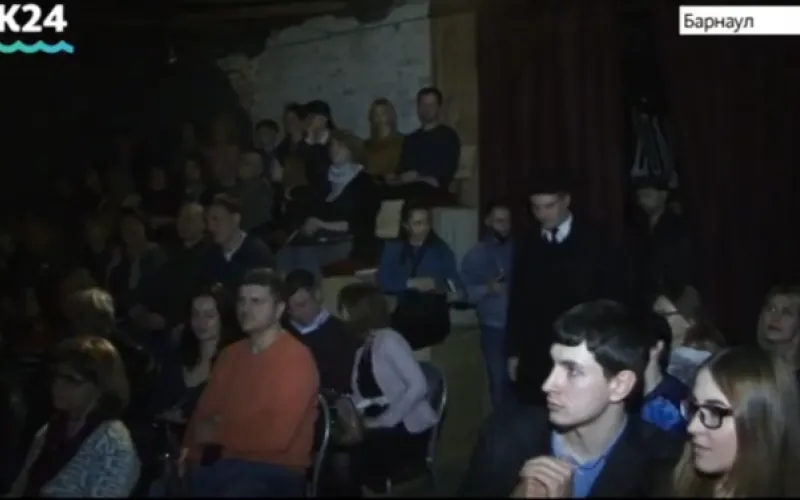 Показ спектакля «Первого крепостного театра» прошёл в Барнауле 