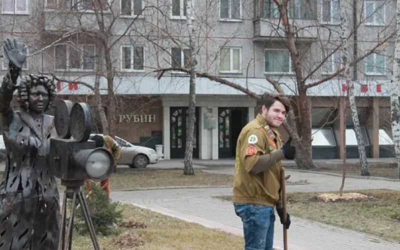 Студенты помогают очищать Барнаул и пригород от мусора