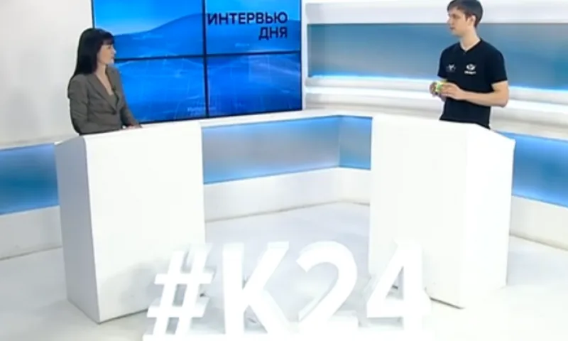 Роман Страхов: как собрать кубик Рубика за 30 секунд и соревнования по спидкубингу в Барнауле