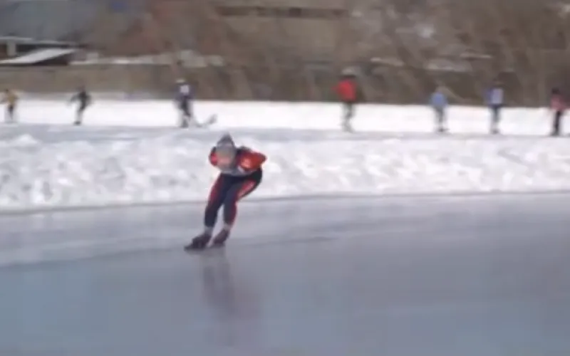 «Алтай спортивный»: конькобежка СДЮШОР «Клевченя» Полина Упирова