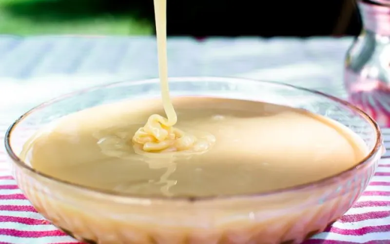 Более 200 кг опасной сгущёнки не пустили в Алтайский край из Казахстана