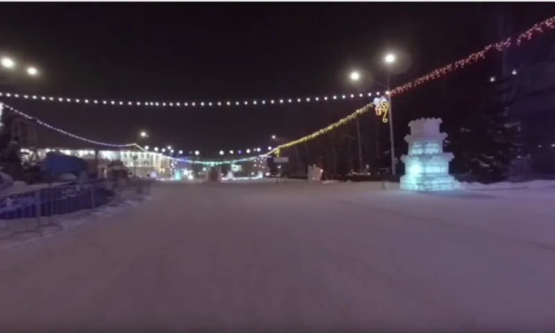 Видео 360: главный снежный городок Алтайского края 