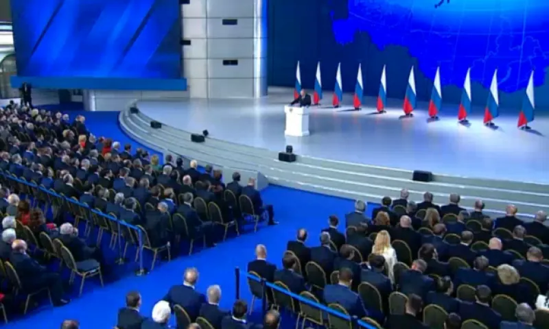 Владимир Путин рассказал о мерах поддержки многодетных семей