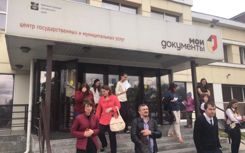 Пожарная сигнализация сработала в барнаульском МФЦ 