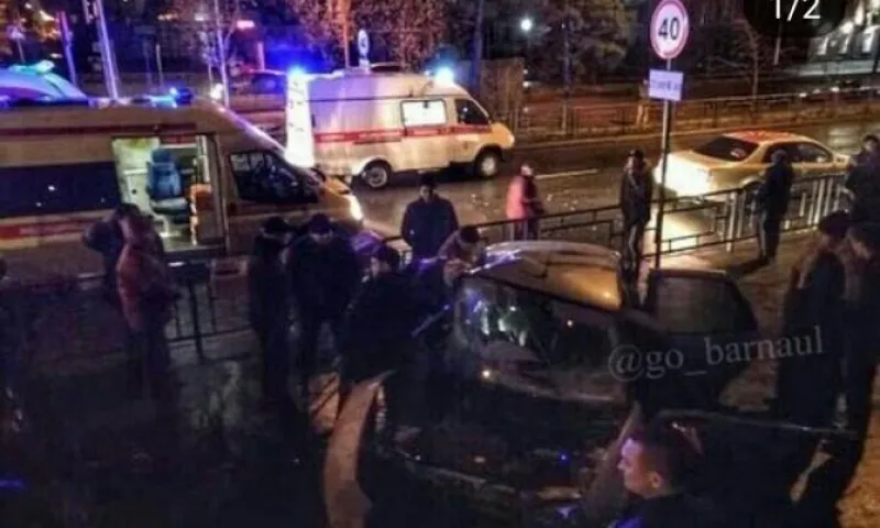 Соцсети: серьёзное ДТП по вине пьяного водителя произошло в Барнауле 