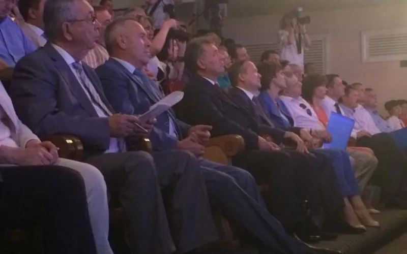 Виктор Томенко принимает участие в форуме «Алтайский край. Энергия развития» в Бийске