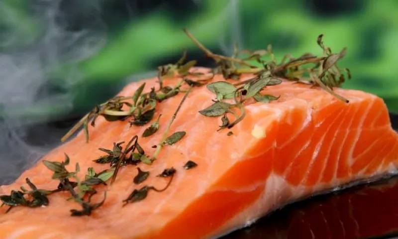 Житель Барнаула задержан за кражу морепродуктов