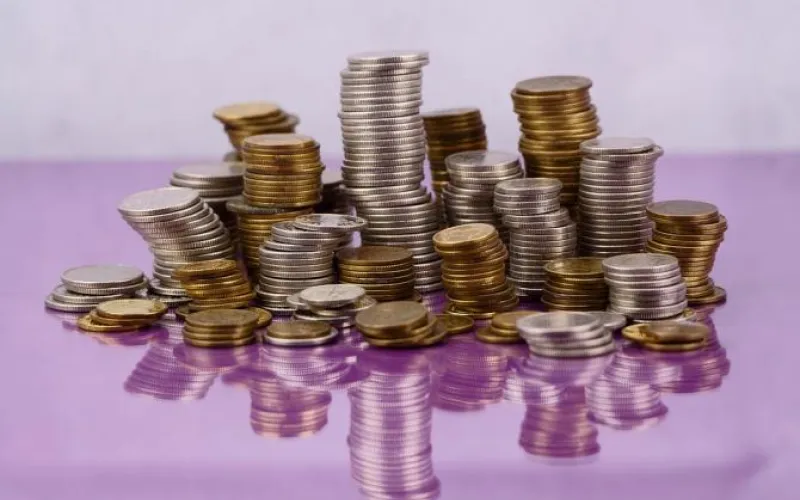 С экс-компаньона Максима Савинцева требуют 21,4 млн рублей