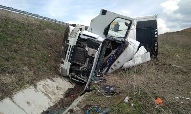 Водитель фуры с номерами Алтайского края погиб в аварии в Пензенской области 