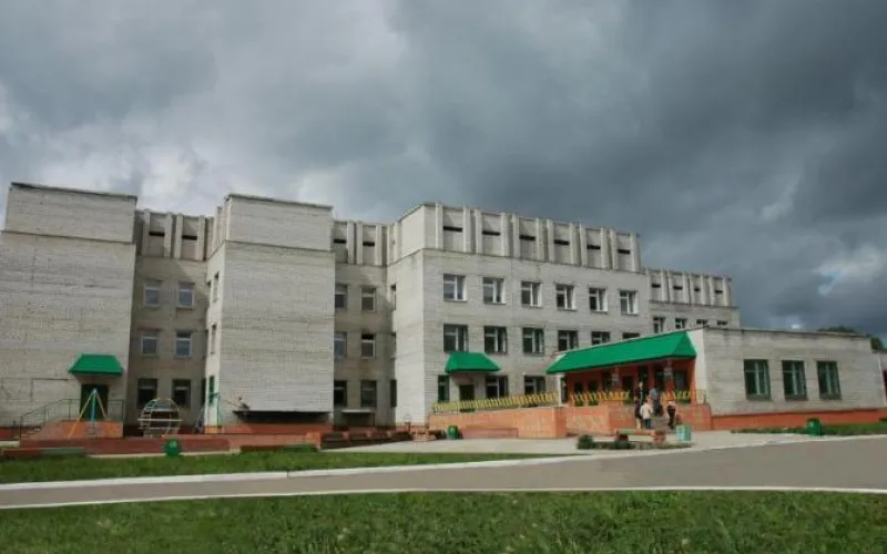 Больницу в Заринске отремонтируют по губернаторской программе «85х85»