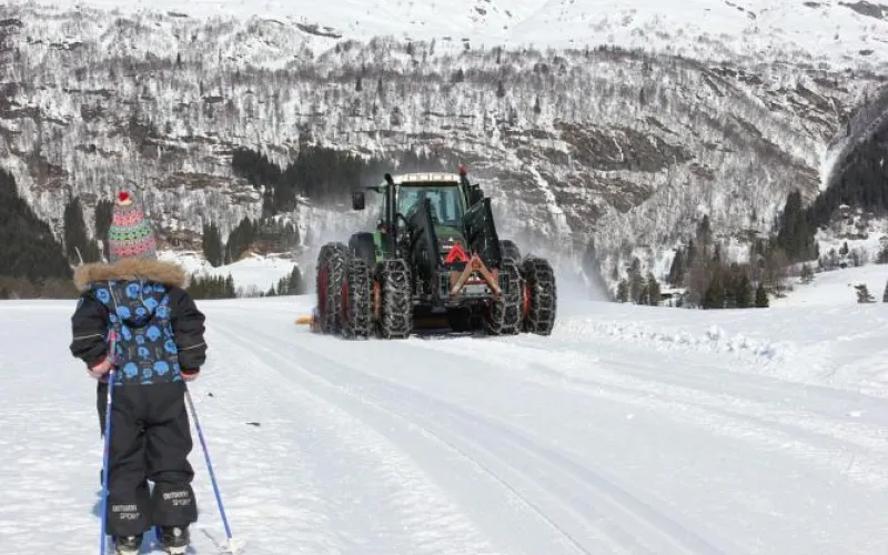 Дороги Алтайского края будут патрулировать круглосуточно из-за морозов 