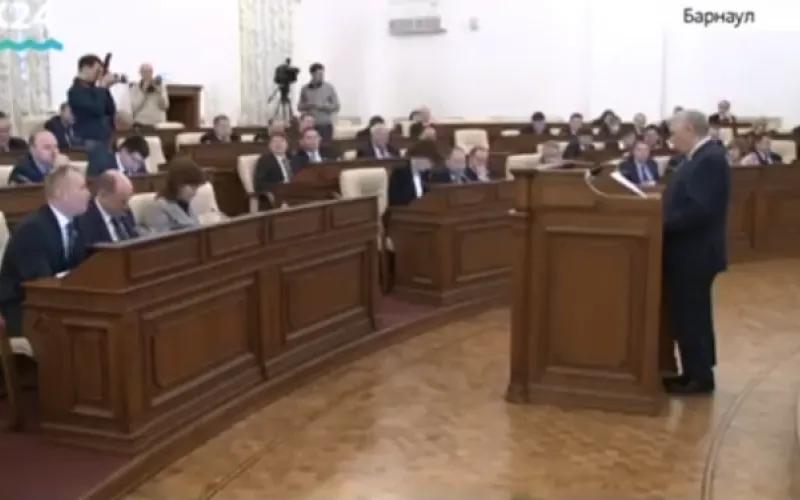 Алтайское краевое Законодательное Собрание провело 17 сессию 