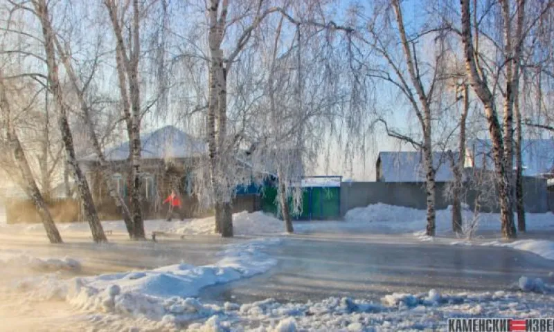 Порыв водопровода произошел в трех районах Камня-на-Оби