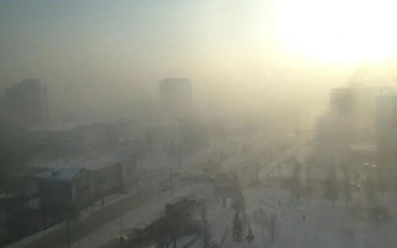 Штормовое предупреждение в связи с загрязнением воздуха объявлено в Алтайском крае 