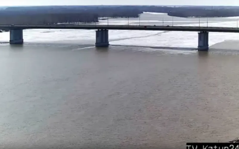 Веб-камеры К24: ледоход близко