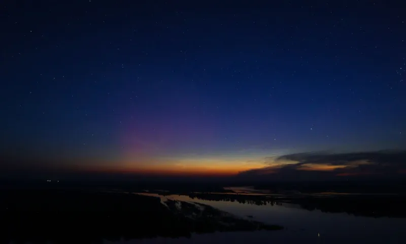Полярное сияние сфотографировали недалеко от Барнаула