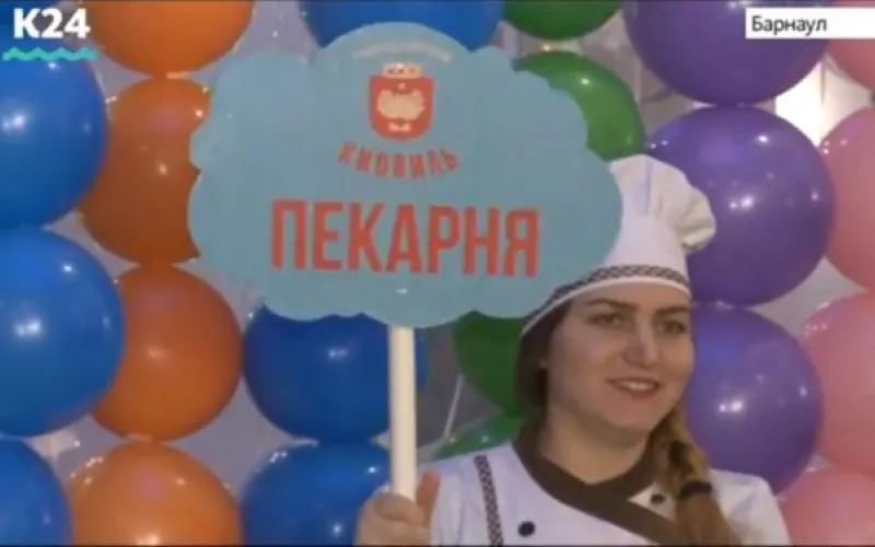 Первому городу профессий для детей  «Кидвиль» исполнился год