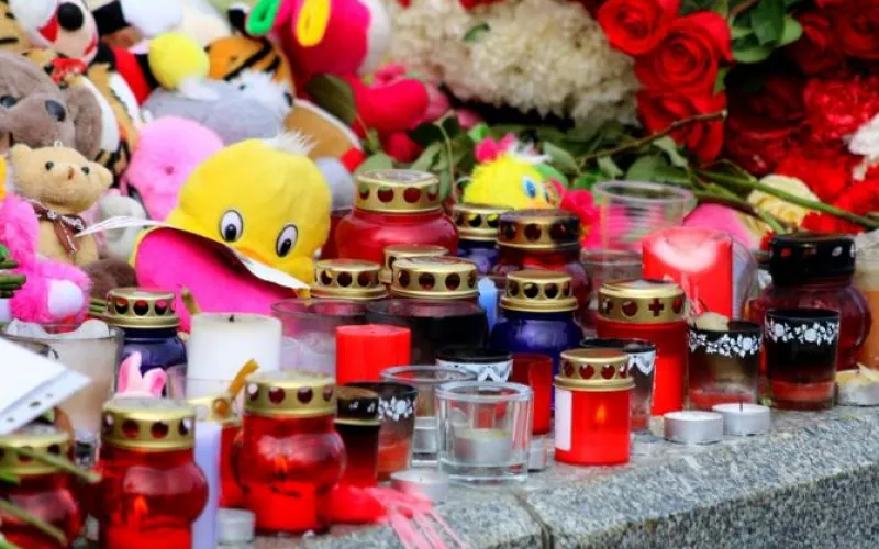 «Ты всё равно жив...»: в социальных сетях широко обсуждают песню Максима Фадеева, посвященную трагедии в Кемерове