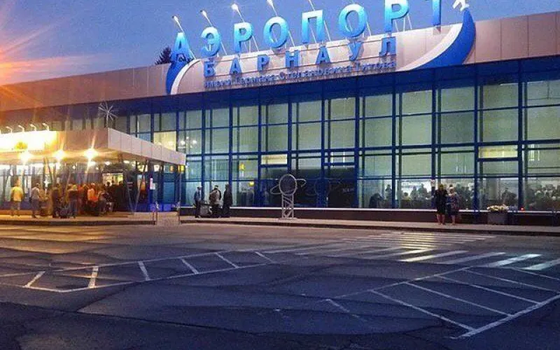 Все авиарейсы из Барнаула в Москву задерживаются на неопределенное время