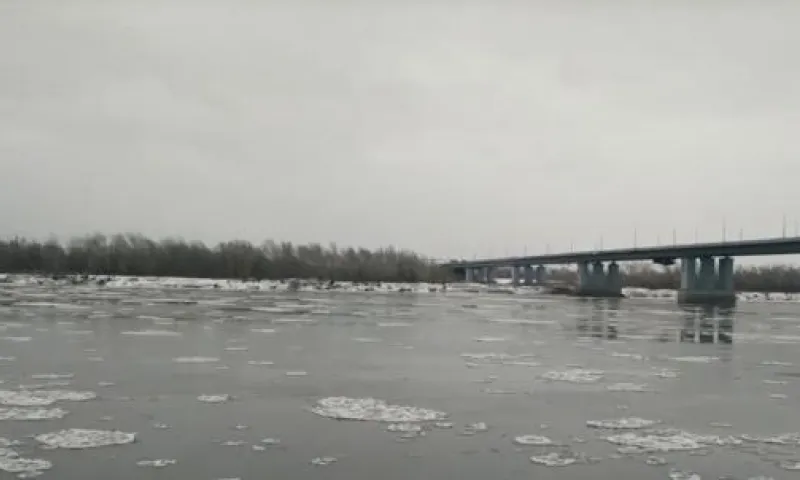 Видео: «Ледоход» на Оби