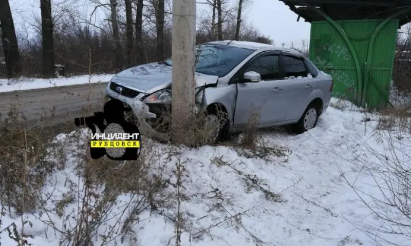 Мужчина совершил ДТП, так как ему неожиданно  «перебежал дорогу столб» в Алтайском крае