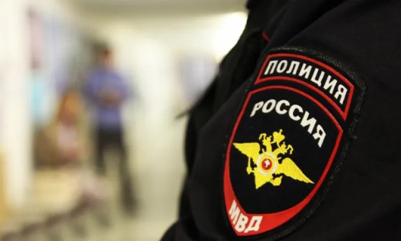 Житель Алтайского края жестоко избил полицейского