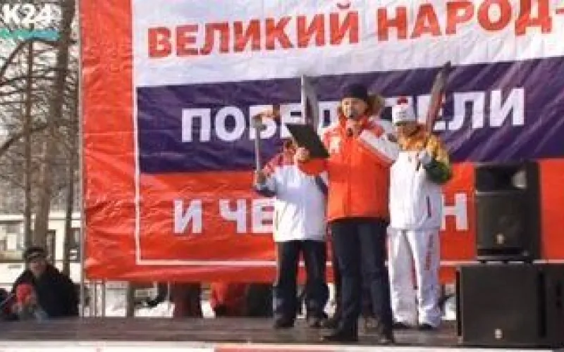 Акция в поддержку олимпийцев «Великий народ – победители и чемпионы» прошла в Барнауле