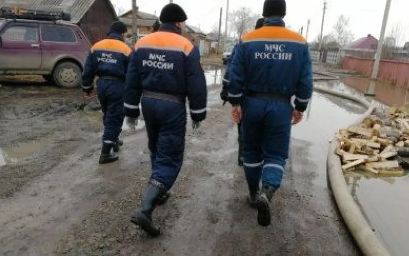 Спасатели контролируют районы Алтайского края, в которых возможно подтопление