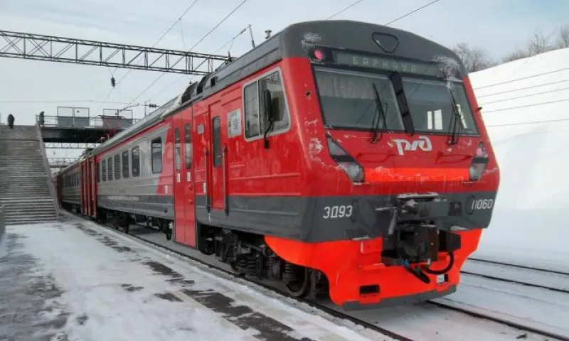 Скидка на пригородные поезда будет действовать в праздничные дни в Барнауле