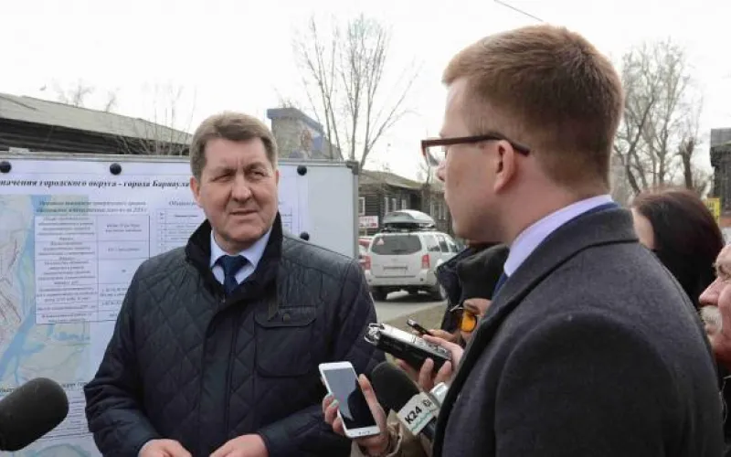 Сергей Дугин рассказал о ремонте дорог в Барнауле в 2018 году