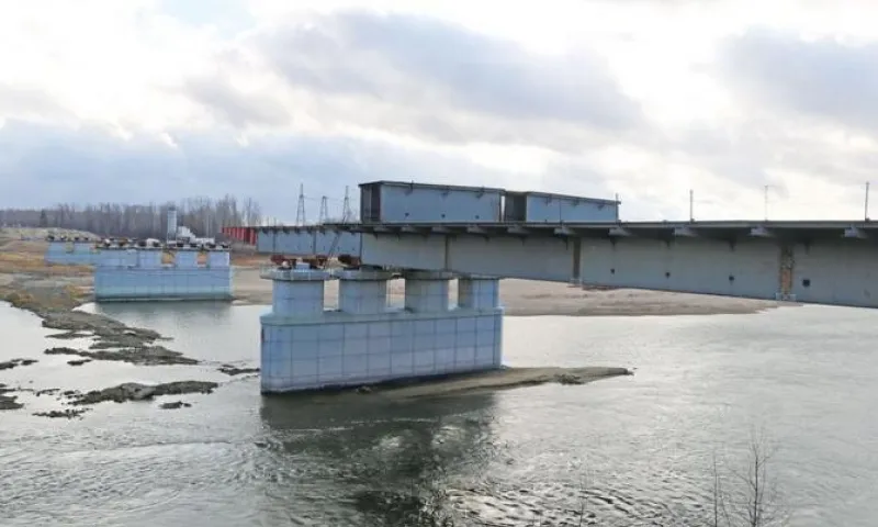 Новый мост через реку Чумыш откроют в Алтайском крае