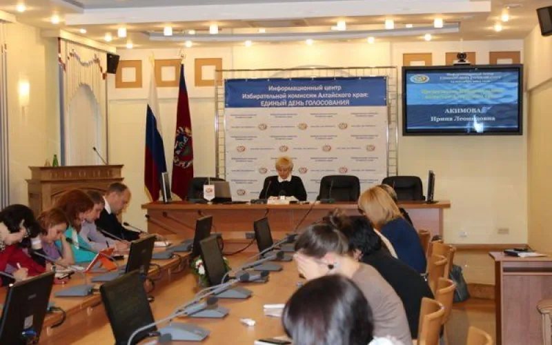 Информационный центр Избирательной комиссии Алтайского края будет работать 18 и 19 марта