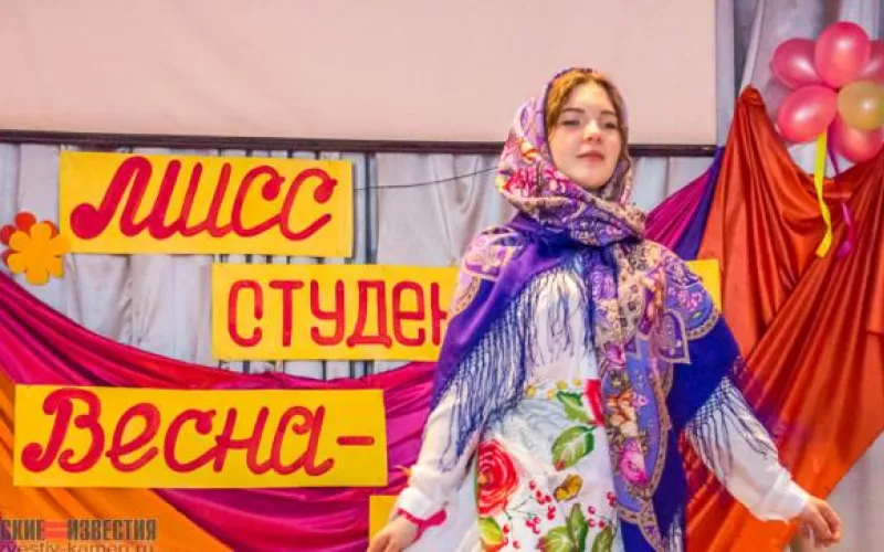 Конкурс красоты «Мисс студенческая весна-2018» состоялся в Камне-на-Оби