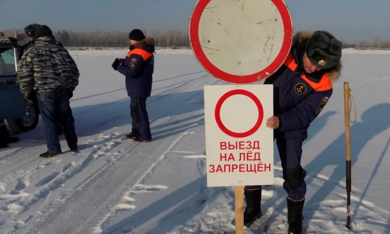 Очередную ледовую переправу закрыли в Алтайском крае